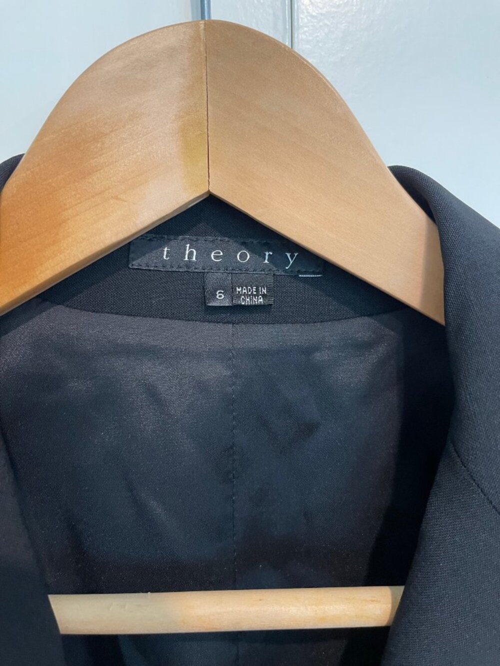 Theory Black Suit Set — Blazer & Wide-Leg Pants with Pockets — Size 6 - Picture 4 of 5